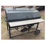 48'x20ï¿½ large metal gas grill with briquettes