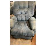 SWIVEL RECLINER CHAIR
