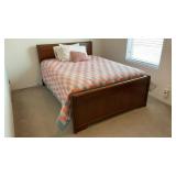 TWIN SIZE MATCHING BEDROOM SET