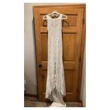 LULUS WEDDING DRESS SIZE SMALL