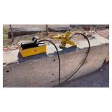 ESCO AIR OVER HYDRAULIC LARGE TIRE BEAD BREAKER