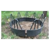 ROUND HAY FEEDER