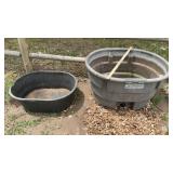 70 GALLON RUBBERMAID TANK & FEED BIN