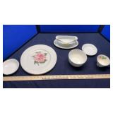 ASSORTED CHINA PLATES & CUPS