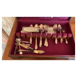 ROGERS BROS. SILVERPLATE CUTLERY W/ CASE