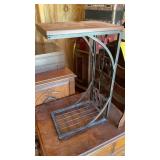 MAGAZINE RACK & (2) STANDS