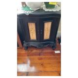 SMALL WOOD CABINET MEASURES 24'W X 15'D X 29'T