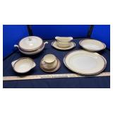 (59+/-) EGGSHELL NAUTILUS DISH SET