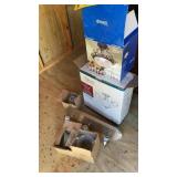 (3) LIGHT FIXTURES (NEW)
