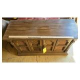 MAGNAVOX TURNTABLE & STEREO