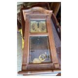 WALL HANGING CLOCK W/ KEY (NO MARKINGS)