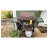 CHAR-BROIL GRILL WITH FULL LP BOTTLE