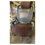 COMPUTER CHAIR