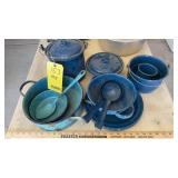 ENAMEL POTS & BOWLS