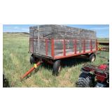 BARGE BOX FORAGE WAGON WITH HYD HOIST