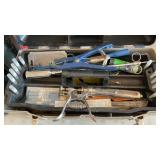 VAC. GUN, NEW NEEDLES, BOLUS GUNS & CALF BANDERS
