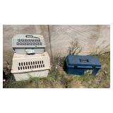 (2) PET CARRIERS & TOOLBOX
