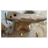 ANVIL (NO MARKINGS) MEASURES 8"T X 15"L X 3"W