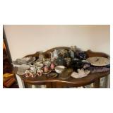 TEA CUPS, CRYSTALS, & ASSORTED GLASSWARE