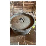 CASTIRON DUTCH OVEN & PANS