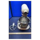 KITCHENAID MIXER & DASH AIR FRYER