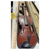VIOLIN (UNKNOWN MAKE) W/ CASE