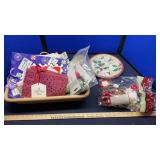 CHRISTMAS CARDS, ORNAMENTS & MISC, CHRISTMAS DECOR