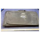 (2) SHORT SOFT GUN CASES