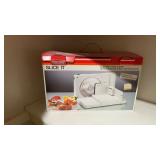 FOOD SLICER, SUPER SHOOTER & CASTIRON PAN