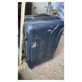 SKYLINE BRAND SUITCASE & PICTURE FRAMES