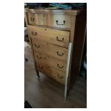 (5) DRAWER WOOD DRESSER