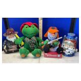 CHRISMAS ORNAMENTS, STOLKINGS & MISC X-MAS DECOR