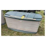 RUBBERMAID BRAND YARD BIN