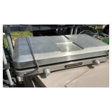 BRINKMANN GRILL & WOOD STAND