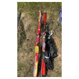 (2) SALOMON SKIS