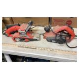 (2) BLACK AND DECKER SANDERS