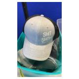 (7) HATS & NUT CRACKERS