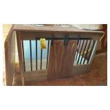 TABLE/CABINET WITH SLIDING DOORS