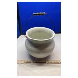 MELLOR & CO CHAMBER POT