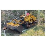 JOHN DEERE 1010 CRAWLER TRACTOR/DOZER