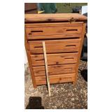 (5) DRAWER WOOD DRESSER