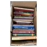 BOOKS ON ANTIQUES, ADVERTISING & COLLECTIBLES