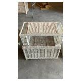 WICKER CHEST AND BED SERVING TRAY