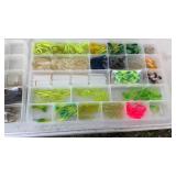 (5) ORGANIZER BINS W/ TACKLE