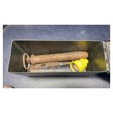 LARGE HOOKS, WEDGE & AMMO CAN