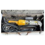 DEWALT  1/2" RIGHT ANGLE DRILL & PALM SAMDER