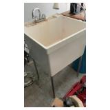 STAND ALONE SINK
