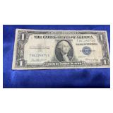 1935 E ONE DOLLAR SILVER CERTIFICATE BLUE SEAL