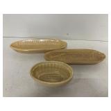 Yellow ware (2-corn molds 9.5in); oval corn dish
