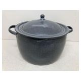 Gray Speckled Enamelware Lidded Pot. 10 In Dia